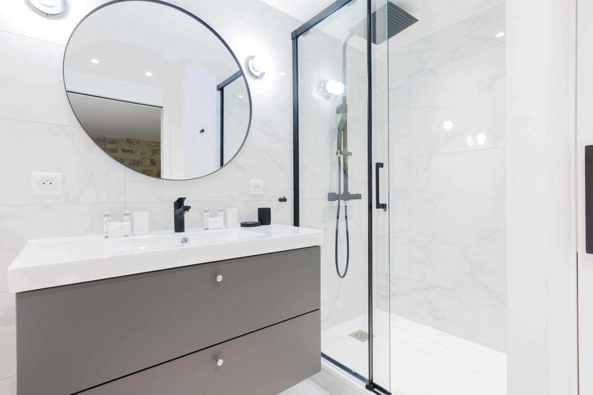 Exceptionnel Duplex A Proximite De Montmartre! Appartamento Parigi